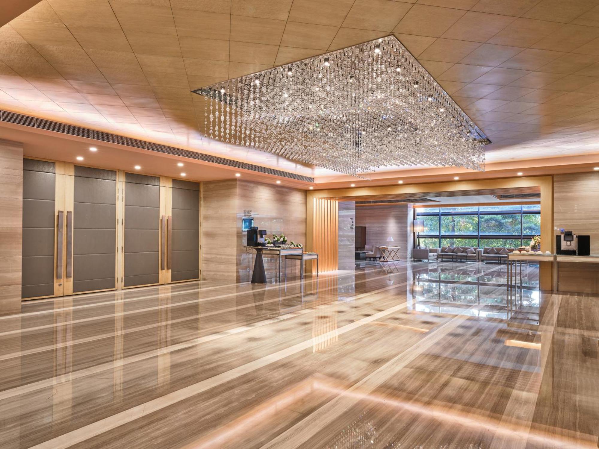 Four Points By Sheraton Guangzhou, Dongpu Tianhe Екстериор снимка