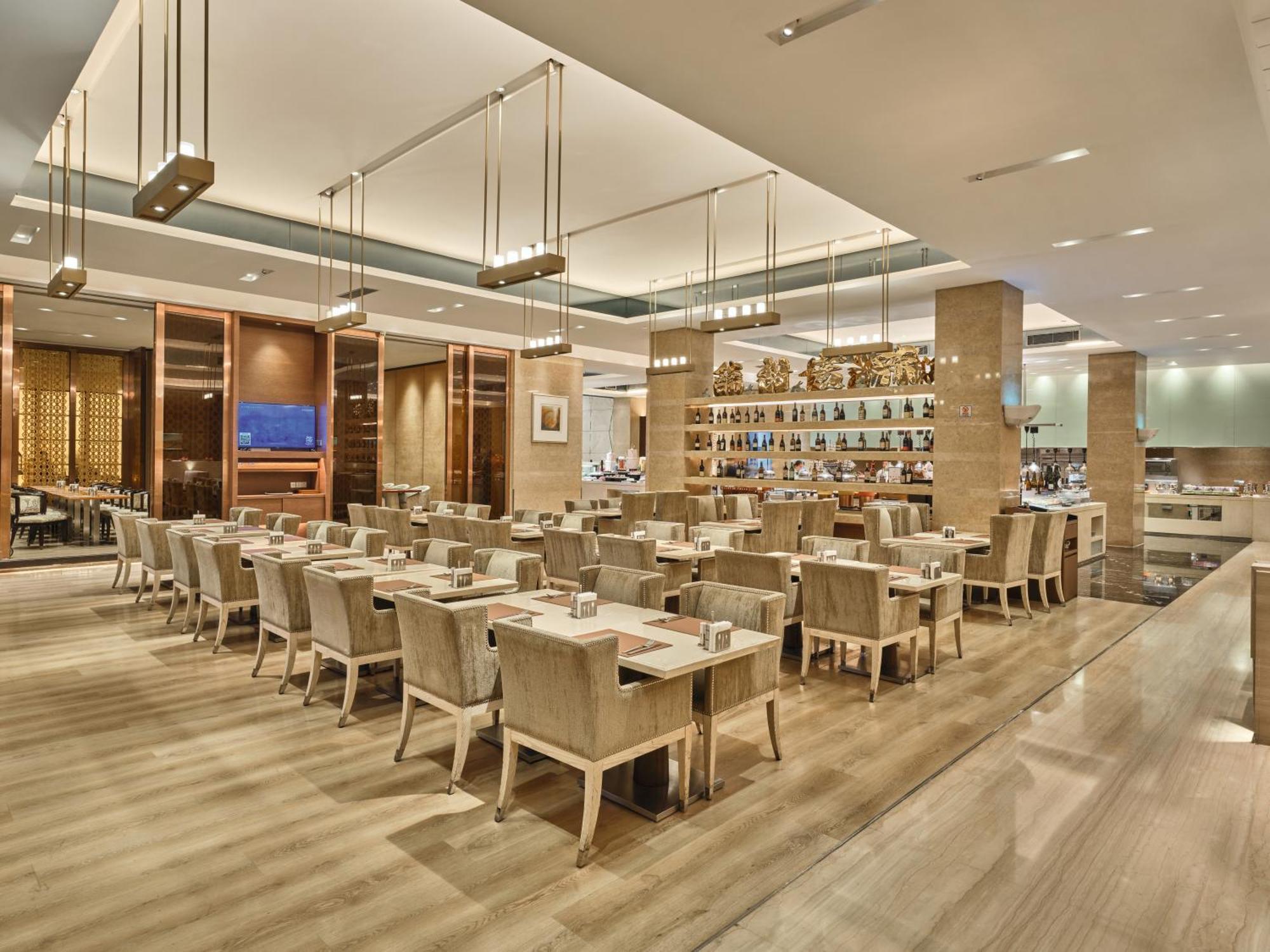 Four Points By Sheraton Guangzhou, Dongpu Tianhe Екстериор снимка